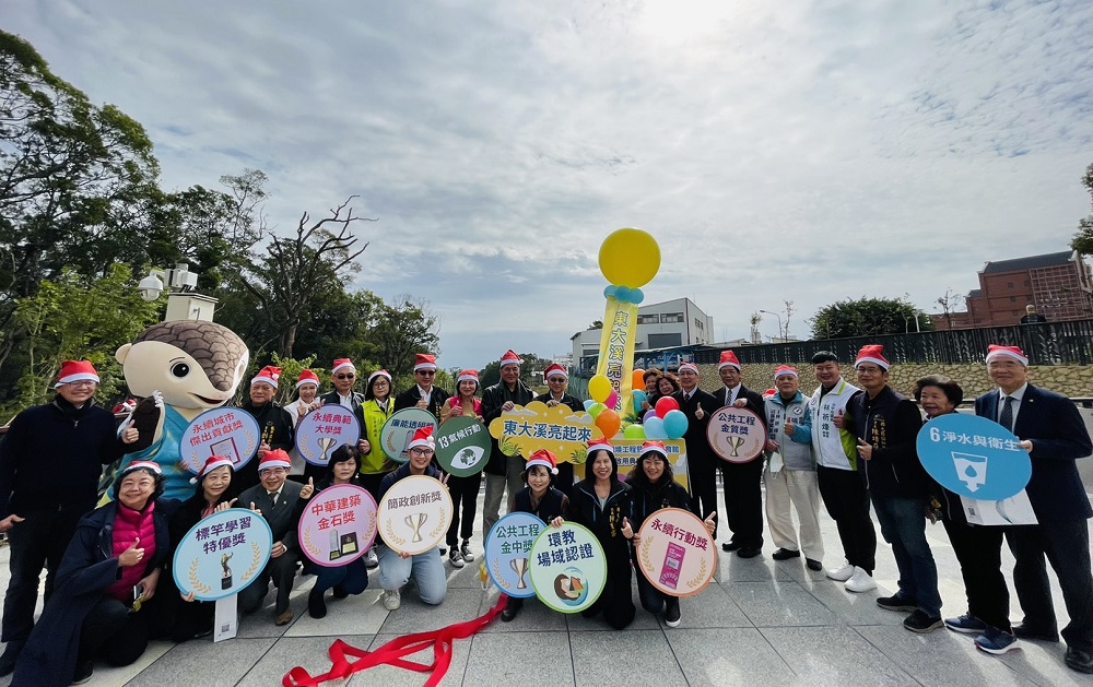 Guests at the Dongdaxi Launching Ceremony